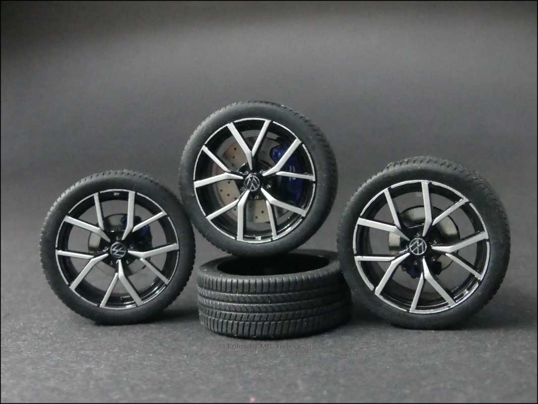 1:18 VW Golf 8 MK8 R-line Wheel Set